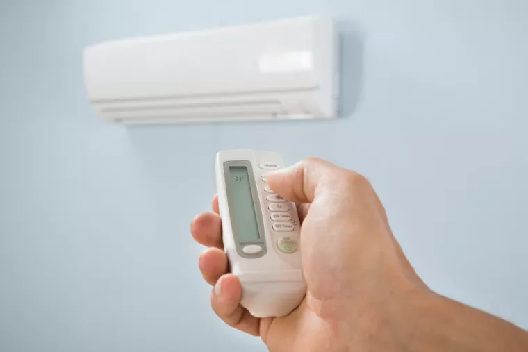 Installation climatisation Bosch split dans une villa, Hyères, VITOCLIM